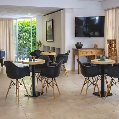 Otel Majestic - Adults Only