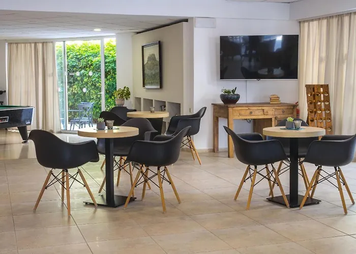 Otel Majestic - Adults Only