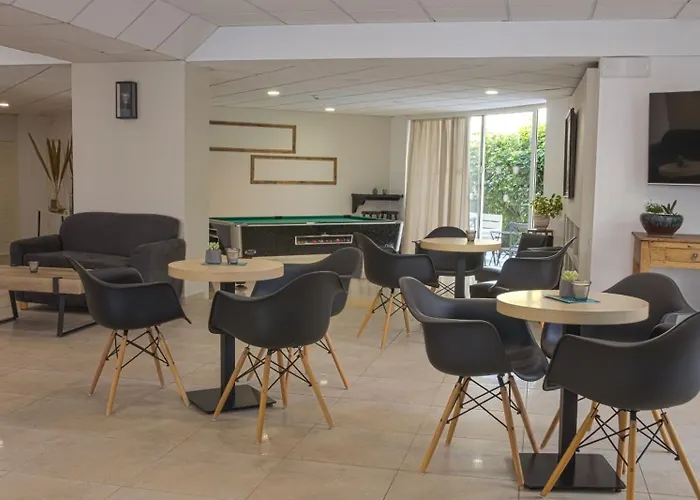 Otel Majestic - Adults Only