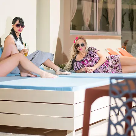 Hotel Majestic - Adults Only 3*