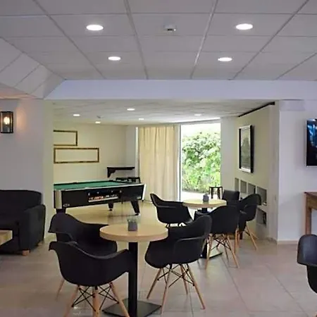 Hotel Majestic - Adults Only 3*