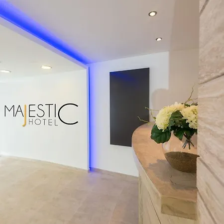 Majestic - Adults Only Hotel